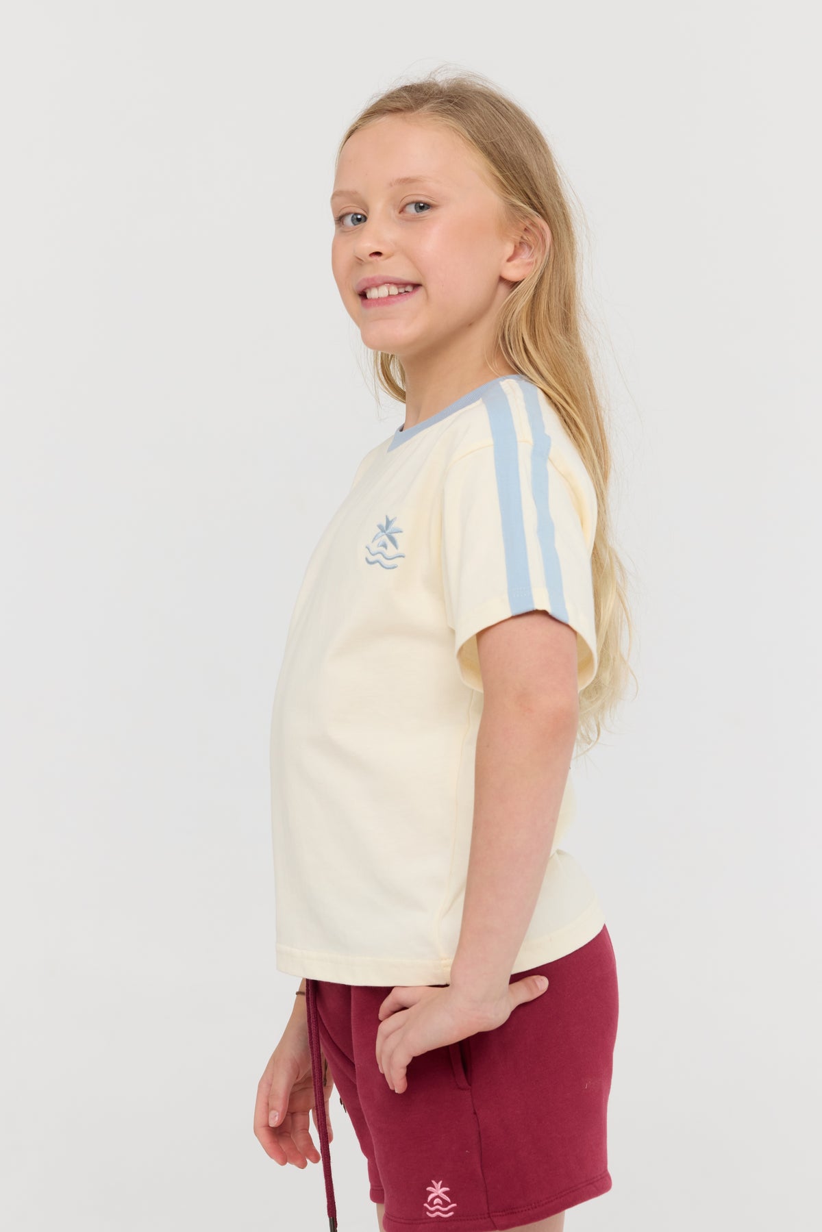 The Latigo Shorts - Cherry